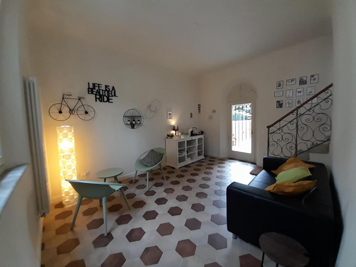 B&B Villino Luschi Pisa Centro Εξωτερικό φωτογραφία